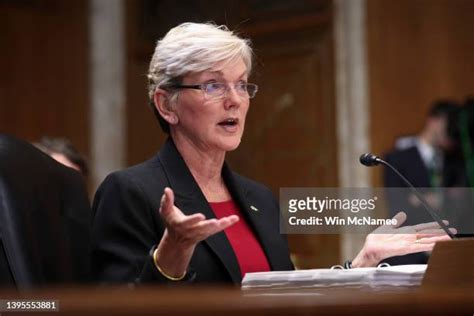 1,980 Jennifer Granholm Photos & High